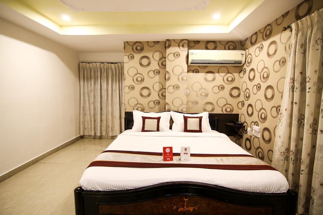 Oyo 9207 Chakri Guest House 维沙卡帕特南 外观 照片